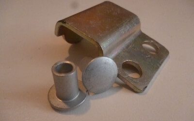 0391123  HOOK & RIVET-FRT