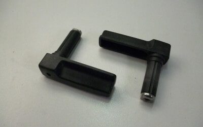 0396606 LATCH HANDLE & SHAFT ASSY