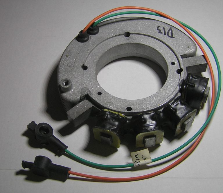 174-3996 STATOR W/BLOCKS 2CYL