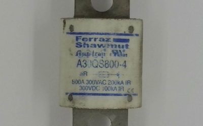 MERSEN FERRAZ A30QS800-4 High-Speed Semiconductor Fuse – 800A, 300V, AR Class, Type 4