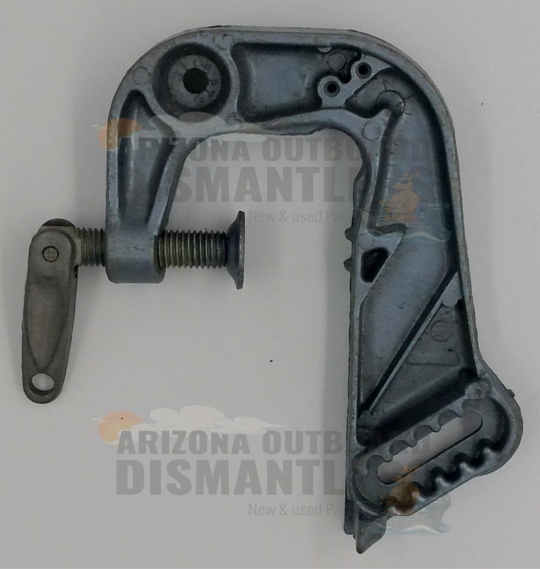 0380215 Mounting Bracket – Johnson Evinrude